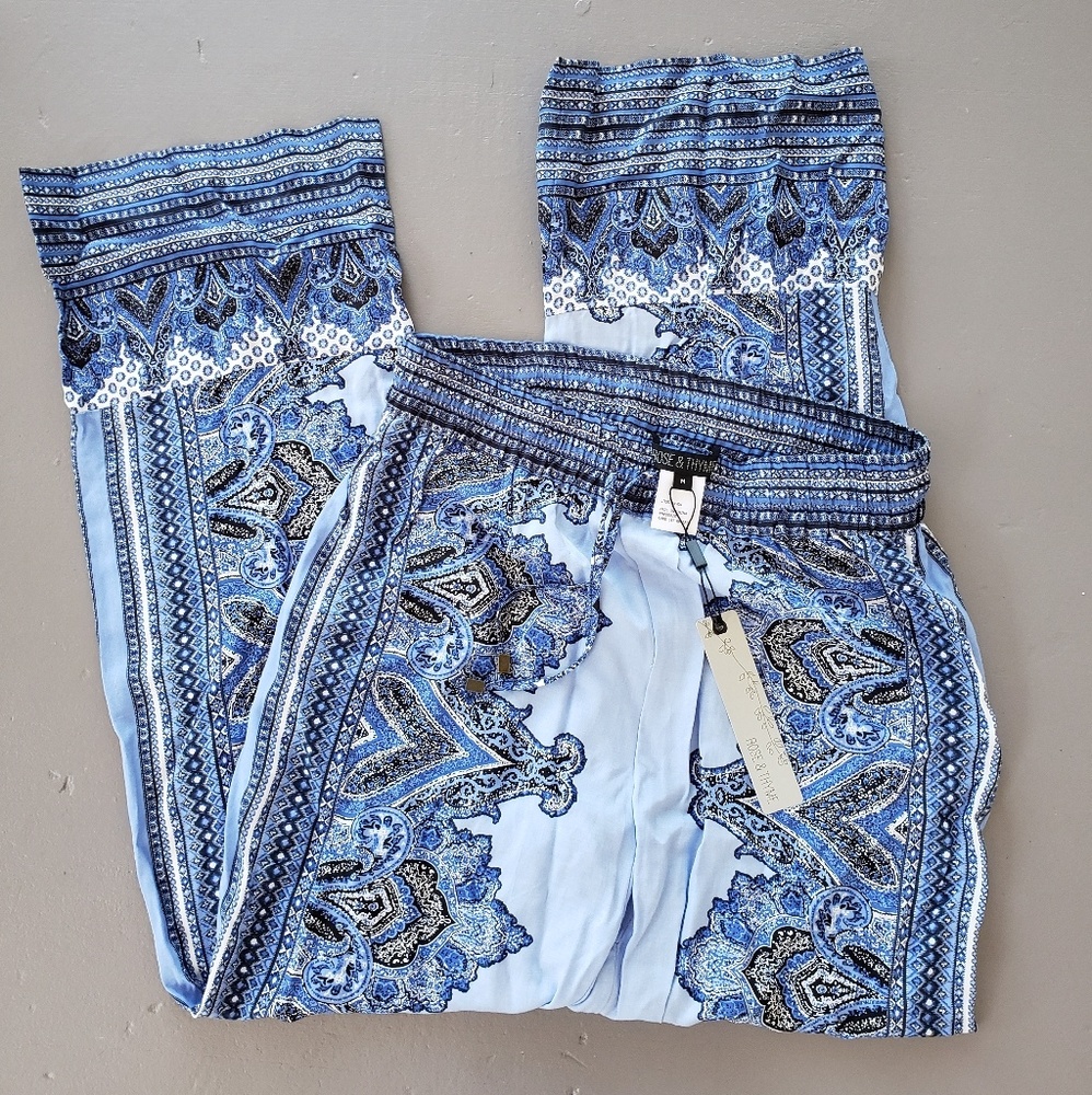 NWT Rose & Tyme Blue Boho Chic Pants